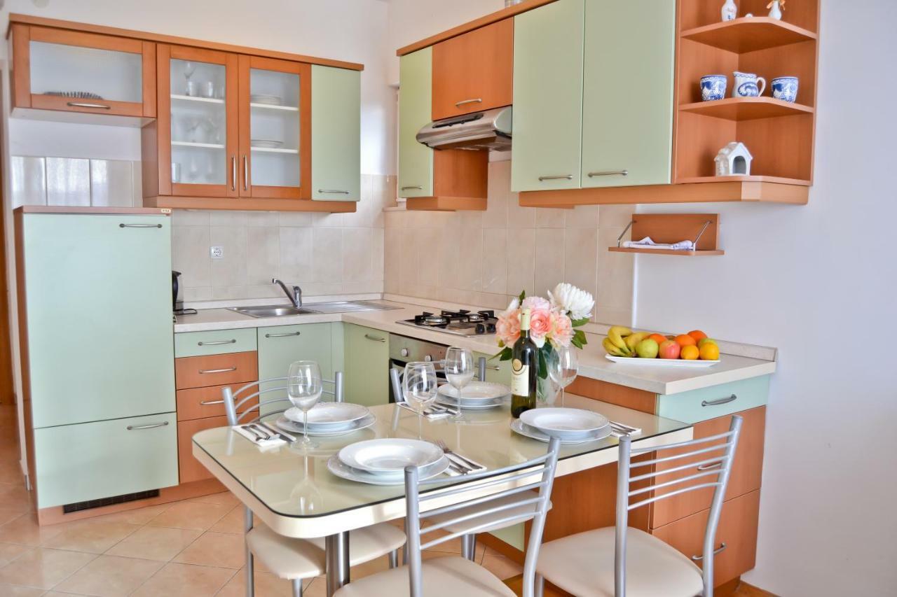 Apartman Mime Stanici Εξωτερικό φωτογραφία